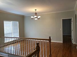 5009 Melrose Way, Hoover, Al 35226 in Hoover, AL (Photo 2 of 6)