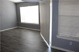 For Rent  in Orlando, FL (Photo 3 of 7)