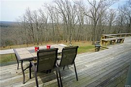 Charming 3 Bedroom Forest Home in Rolla, MO (Photo 12 of 12)