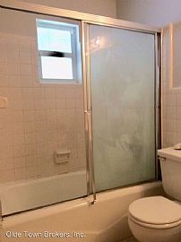 Adorable 3 Bed and 2 Bath in Orlando, FL (Photo 3 of 12)