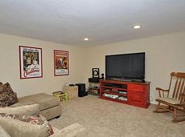 1920 Fairhaven Blvd, Elm Grove, Wi 53122 in Elm Grove, WI (Photo 3 of 10)