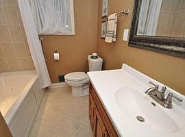 1920 Fairhaven Blvd, Elm Grove, Wi 53122 in Elm Grove, WI (Photo 7 of 10)