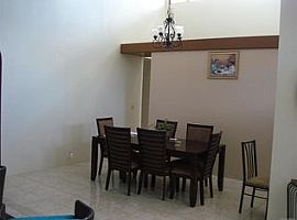 3 Beds 2 Baths in Waipahu, HI (Photo 3 of 4)