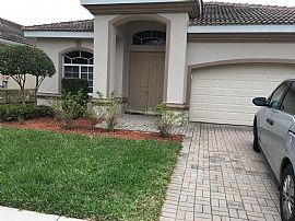 Charming 3 Bedrooms in Fort Myers, FL