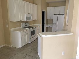 Charming 3 Bedrooms in Fort Myers, FL (Photo 2 of 3)