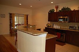 Awesome 3 Bedroom Home in Tampa, FL (Photo 11 of 11)