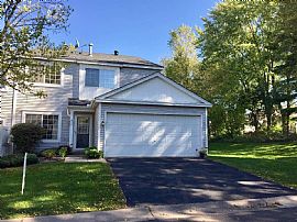 Gorgeous End Unit Townhome in Woodbury, MN