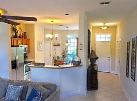 Immaculately Maintained and Tastefully Remodeled Home  in Jacksonville, FL (Photo 3 of 10)