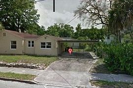 Charming 2 Bed Room Home in Orlando, FL (Photo 2 of 6)