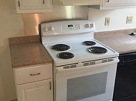 Three Bedroom Ranch Two Bathroom Home in Forest Park in Cincinnati, OH (Photo 2 of 9)