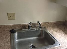 Three Bedroom Ranch Two Bathroom Home in Forest Park in Cincinnati, OH (Photo 3 of 9)