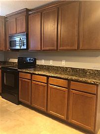 Beautiful 2 Beds 1 Bath Move-In Ready!  in Orlando, FL (Photo 6 of 12)