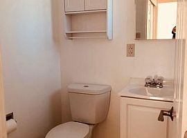 Recently Updated 4 Bedroom, 2 Bath Single Level  in San Mateo, CA (Photo 10 of 12)