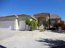 Lovely Single Story Residence with Lots of Extras in Murrieta, CA