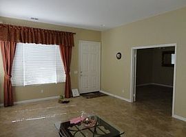 Lovely Single Story Residence with Lots of Extras in Murrieta, CA (Photo 5 of 12)