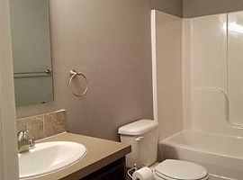 3 Bedroom Home in Wichita, KS (Photo 6 of 9)