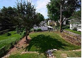 Great Location 4 Bedroom! in Omaha, NE (Photo 1 of 12)