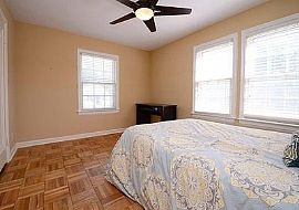 Great Location 4 Bedroom! in Omaha, NE (Photo 10 of 12)