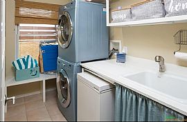 Magnificient 2 Bedroom Home in Oceanside, CA (Photo 10 of 10)