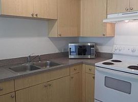 3 Beds 2 Baths in Boynton Beach, FL (Photo 5 of 7)