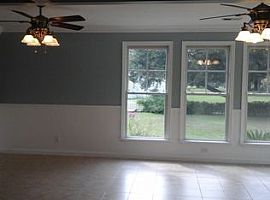 287 Perryclear Dr, Beaufort, Sc 29906 3 Beds 2.5 Baths 1,991 Sq in Beaufort, SC (Photo 6 of 8)