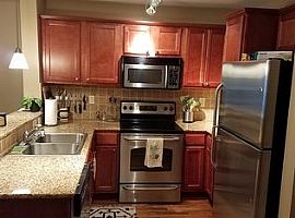 Buckhead Square Condo in Atlanta, GA (Photo 8 of 8)