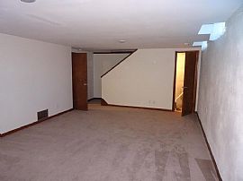 3 Bedroom Home in Wichita, KS (Photo 8 of 9)