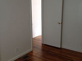  706 Fletcher Ln, Beech Grove, in 46107 2 Beds 1 Bath 1,440 Sqf in Beech Grove, IN (Photo 7 of 7)