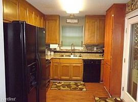 3 Beds 2.5 Baths in Madison, AL (Photo 4 of 7)