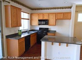 3 Beds 2.5 Baths in North Las Vegas, NV (Photo 2 of 12)