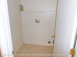 3 Beds 2.5 Baths in North Las Vegas, NV (Photo 9 of 12)