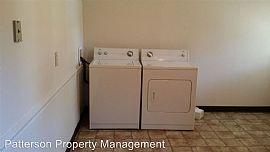 1112 Riviera St, Jefferson City, Mo 65101 1 Bed 1 Bath -- Sqft in Jefferson City, MO (Photo 4 of 5)