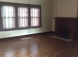 414 Maple St, West Lafayette, in 47906 5 Beds 2 Baths 2,300 Sqf in West Lafayette, IN (Photo 2 of 5)