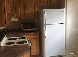 414 Maple St, West Lafayette, in 47906 5 Beds 2 Baths 2,300 Sqf in West Lafayette, IN (Photo 5 of 5)