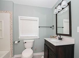 309 E 6th St, Lexington, Ky 40508 3 Beds 2 Baths 1,210 Sqft  in Lexington, KY (Photo 9 of 11)
