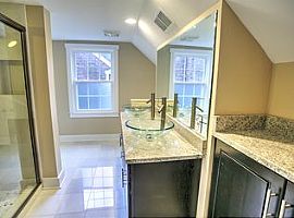 506 Morningside Dr, Louisville, Ky 40206 3 Beds 2 Baths 1,563 S in Louisville, KY (Photo 5 of 12)
