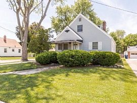 Mr in Toledo, OH (Photo 2 of 4)