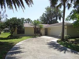 6514 Flora Way, Fort Pierce, Fl 34951 in Fort Pierce, FL