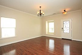 15030 Superior St, Charlotte, Nc 28273 3 Beds 2.5 Baths 2,264 S in Charlotte, NC (Photo 3 of 9)