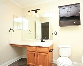 15030 Superior St, Charlotte, Nc 28273 3 Beds 2.5 Baths 2,264 S in Charlotte, NC (Photo 7 of 9)