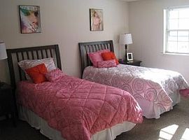 2 Beds 1 Baths in Storrs Mansfield, CT (Photo 5 of 12)