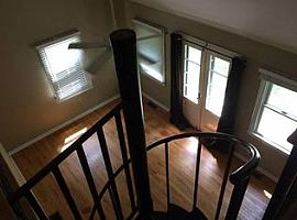 2 Beds 1 Baths in Madison, CT (Photo 11 of 12)