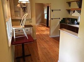 2 Beds 1 Baths in Madison, CT (Photo 2 of 12)