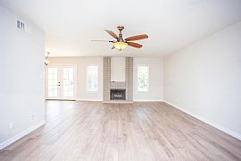 5230 E Beck Ln in Scottsdale, AZ (Photo 2 of 12)