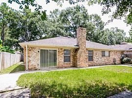 24111 Spring Mill Ln, Spring, Tx 77373 3 Beds 2 Baths in Spring, TX (Photo 10 of 10)