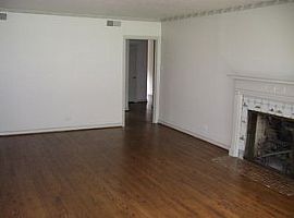 4217 Woodfin Dr, Dallas, Tx 75220 3 Beds 2 Baths in Dallas, TX (Photo 3 of 9)