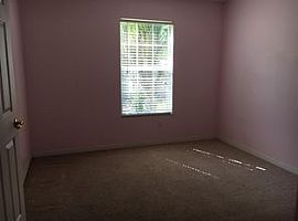 9805 Portofino Dr, Orlando, Fl 32832 5 Beds 3 Baths in Orlando, FL (Photo 3 of 12)