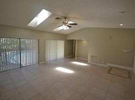 4661 Nw 66th Dr, Coral Springs, Fl 33067 4 Beds 2 Baths in Coral Springs, FL (Photo 6 of 7)