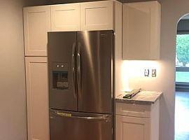 8182 N Seneca Rd, Fox Point, Wi 53217 in Fox Point, WI (Photo 2 of 8)