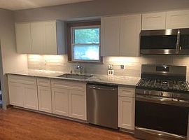 8182 N Seneca Rd, Fox Point, Wi 53217 in Fox Point, WI (Photo 6 of 8)